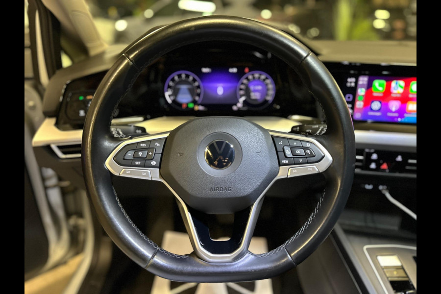 Volkswagen Golf 1.5 eTSI Style|DSG|Bomvol