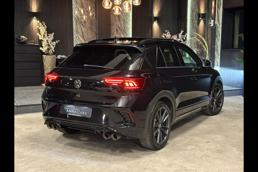 Volkswagen T-Roc 2.0 TSI 4Motion R|PANO|AKRA|FULL OPTION!