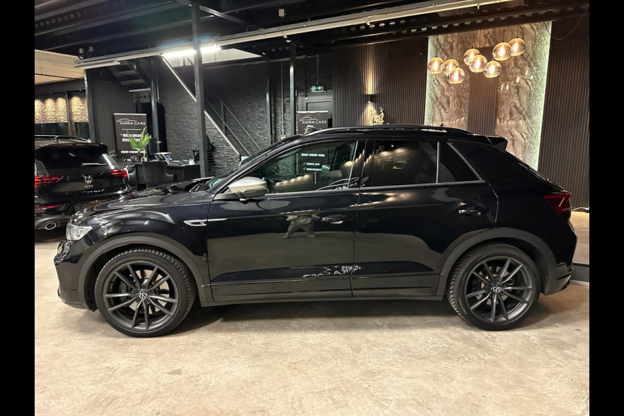 Volkswagen T-Roc 2.0 TSI 4Motion R|PANO|AKRA|FULL OPTION!