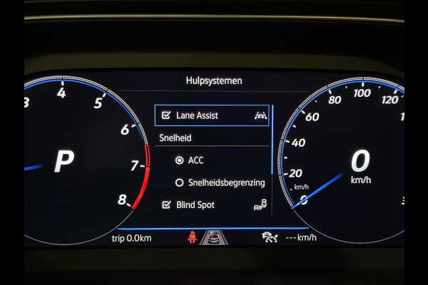 Volkswagen T-Roc 2.0 TSI 4Motion R|PANO|AKRA|FULL OPTION!