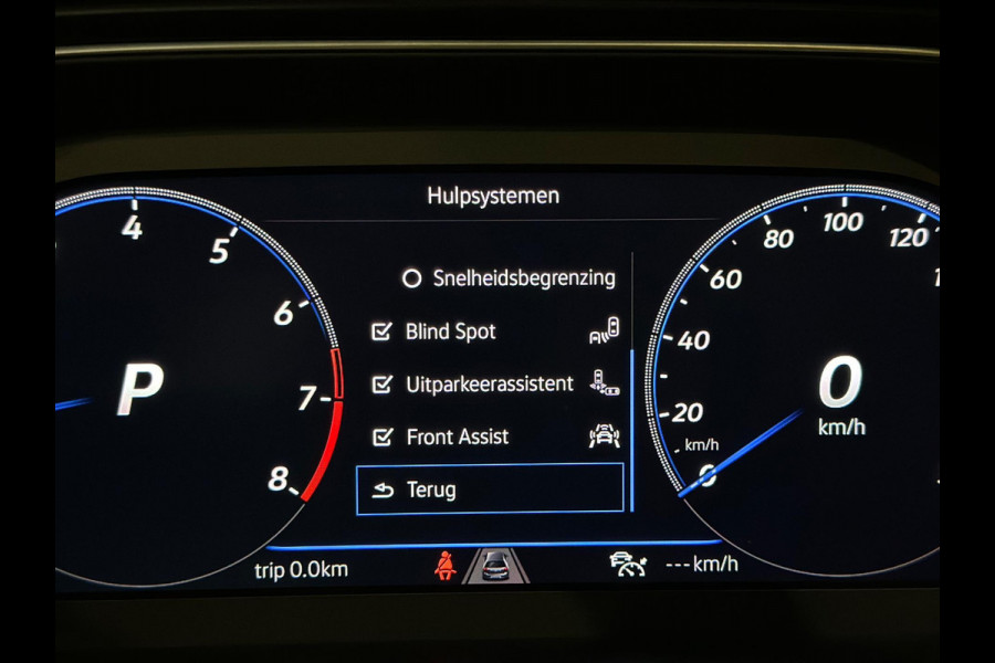 Volkswagen T-Roc 2.0 TSI 4Motion R|PANO|AKRA|FULL OPTION!