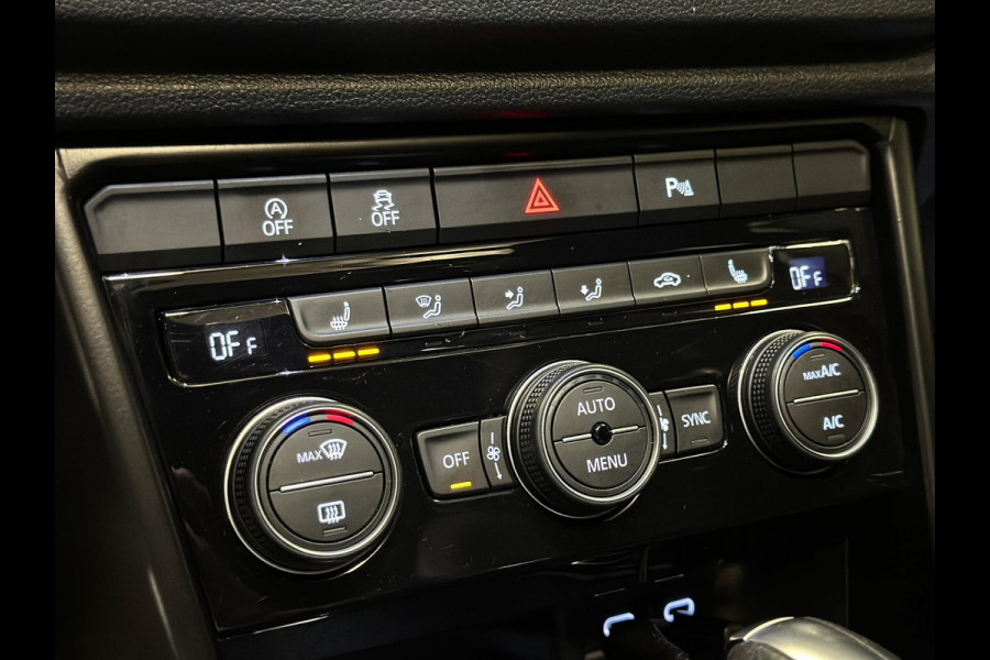 Volkswagen T-Roc 2.0 TSI 4Motion R|PANO|AKRA|FULL OPTION!