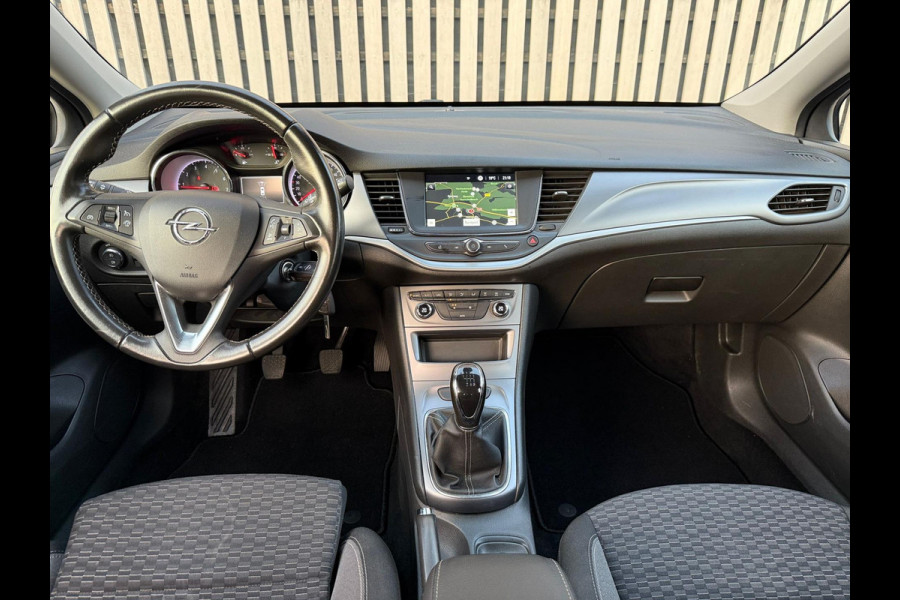 Opel Astra Sports Tourer 1.2 Edition - Camera - Navigatie - Cruise
