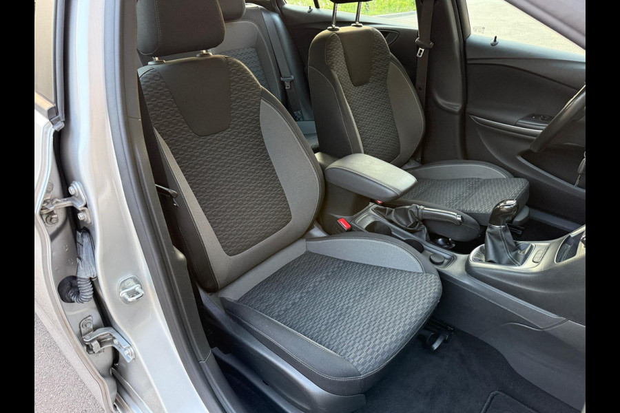 Opel Astra Sports Tourer 1.2 Edition - Camera - Navigatie - Cruise
