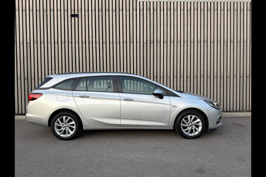 Opel Astra Sports Tourer 1.2 Edition - Camera - Navigatie - Cruise