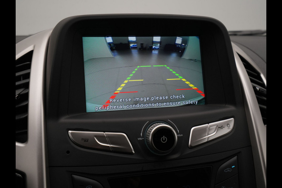 BYD ETP3 136pk 45 kWh Navigatie Camera Lm Velgen Leder Wordt verwacht week 27