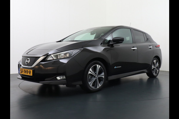 Nissan Leaf 2.ZERO EDITION 40kWh Trekhaak Adaptieve Cruise Control Navi 360°Camera Apple Carplay Android Auto Stuur+Stoelverwarming Keyless Pdc Led Bluetooth DAB Dodehoek Detector Privacy Glas Rijstrooksensor met correctie Verkeersbord detectie Origineel Nederlandse Auto