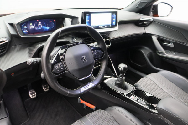 Peugeot 2008 1.2 PureTech GT-Line * Origineel Nederlands * Camera Apple carplay / Android Auto