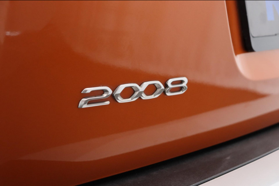 Peugeot 2008 1.2 PureTech GT-Line * Origineel Nederlands * Camera Apple carplay / Android Auto