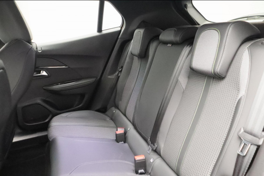 Peugeot 2008 1.2 PureTech GT-Line * Origineel Nederlands * Camera Apple carplay / Android Auto