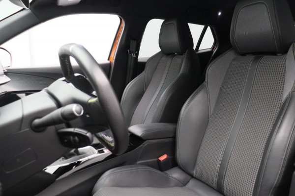 Peugeot 2008 1.2 PureTech GT-Line * Origineel Nederlands * Camera Apple carplay / Android Auto