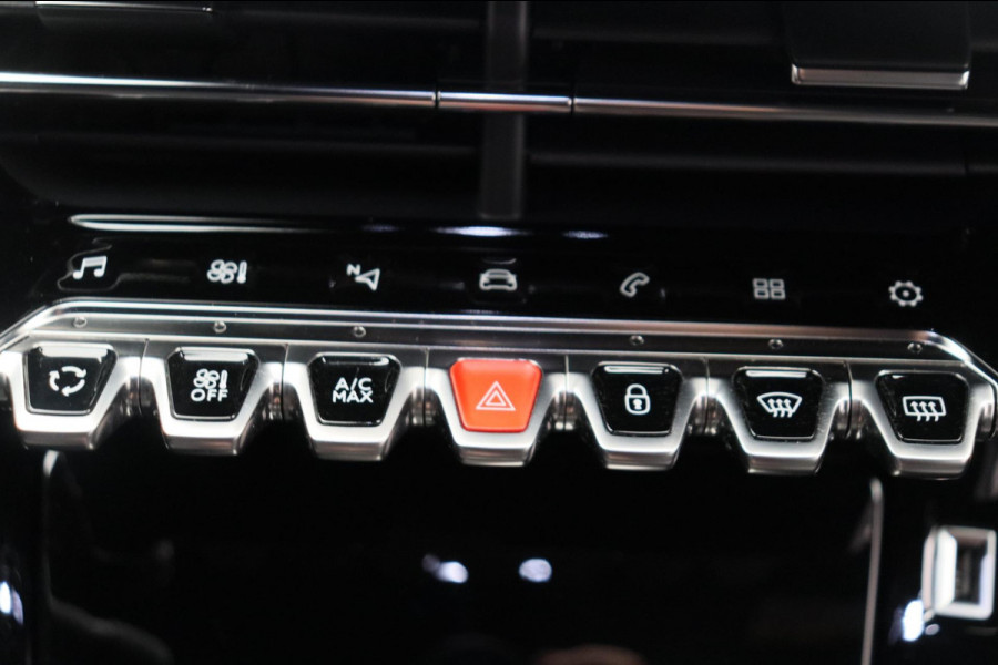 Peugeot 2008 1.2 PureTech GT-Line * Origineel Nederlands * Camera Apple carplay / Android Auto
