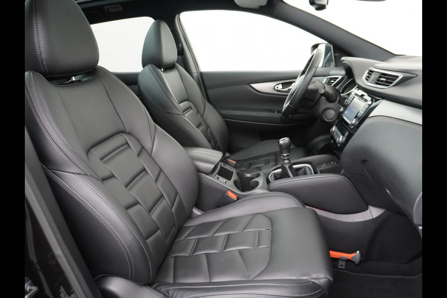 Nissan QASHQAI T 116Pk elekr.+Leer Pano-dak Memory Leather-Pack Tekna 360°-Camera Park-Assist PDC-a+v Bose-Sound Navi Ecc Edition Cruise Contro Rijstrooksensor Verwarmde voorruit Privacy Glas Zeer Compleet!