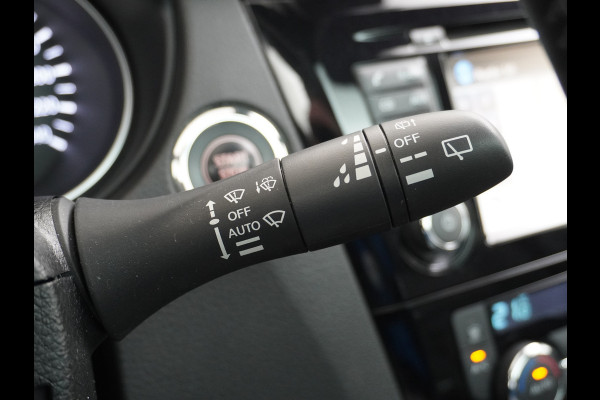 Nissan QASHQAI T 116Pk elekr.+Leer Pano-dak Memory Leather-Pack Tekna 360°-Camera Park-Assist PDC-a+v Bose-Sound Navi Ecc Edition Cruise Contro Rijstrooksensor Verwarmde voorruit Privacy Glas Zeer Compleet!