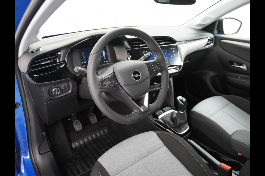 Opel Corsa 1.2I NWE Model Navi Camera Apple Carplay Android Airco Stuur+Stoelverwarming Cruise Control Edition Pdc DAB Regen-Lichtsensor Isofix USB Bluetooth Facelift / Nieuw Model Zeer compleet! Bijna Nieuw!