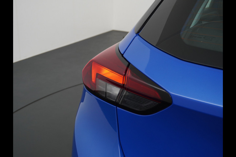 Opel Corsa 1.2I NWE Model Navi Camera Apple Carplay Android Airco Stuur+Stoelverwarming Cruise Control Edition Pdc DAB Regen-Lichtsensor Isofix USB Bluetooth Facelift / Nieuw Model Zeer compleet! Bijna Nieuw!