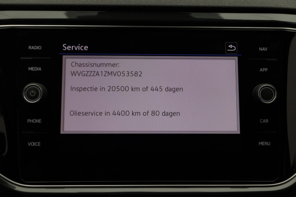Volkswagen T-Roc 1.5 TSI Sport Business * R-Line * Carplay Adaptive-cruise Camera Navigatie