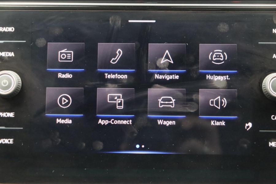 Volkswagen T-Roc 1.5 TSI Sport Business * R-Line * Carplay Adaptive-cruise Camera Navigatie