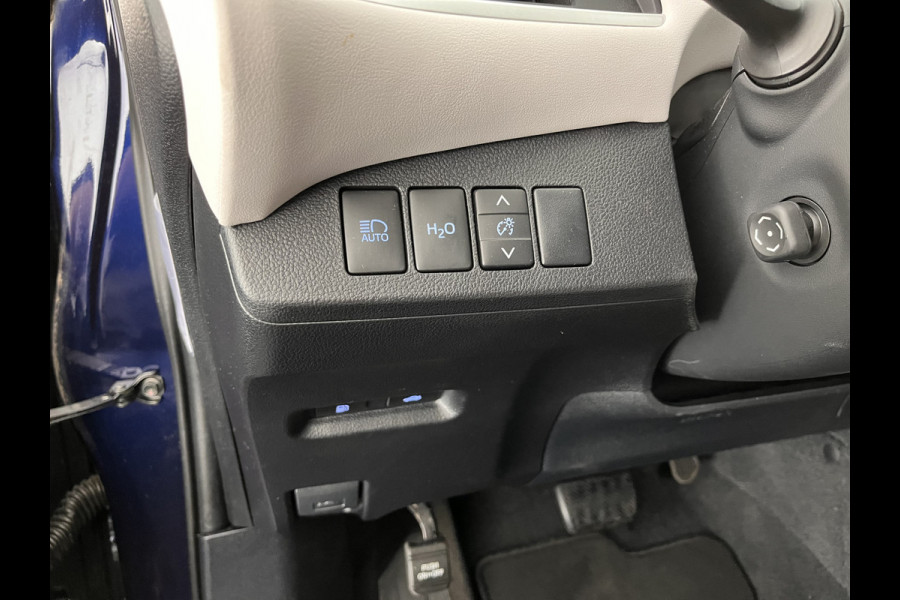 Toyota Mirai FCV Executive [ HYDROGEN ] [INCL-BTW] Aut. *LUXURY-LEATHER | FULL-LED | JBL-SOUNDSYSTEM | CAMERA | KEYLESS | MEMORY-PACK | ADAPTIVE-CRUISE | BLIND-SPOT |  DAB | NAVI-FULLMAP | DIGI-COCKPIT | COMFORT-SEATS | LANE-ASSIST