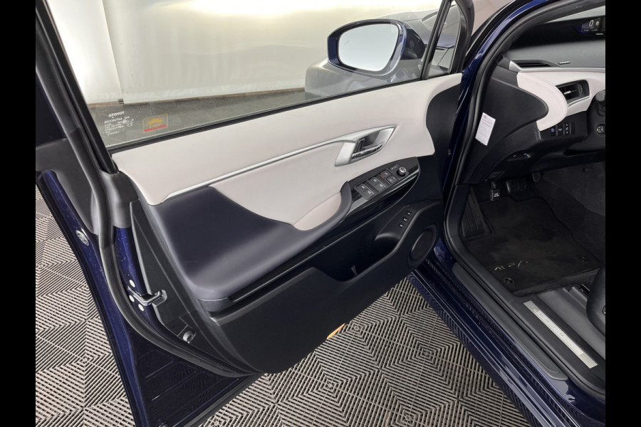 Toyota Mirai FCV Executive [ HYDROGEN ] [INCL-BTW] Aut. *LUXURY-LEATHER | FULL-LED | JBL-SOUNDSYSTEM | CAMERA | KEYLESS | MEMORY-PACK | ADAPTIVE-CRUISE | BLIND-SPOT |  DAB | NAVI-FULLMAP | DIGI-COCKPIT | COMFORT-SEATS | LANE-ASSIST