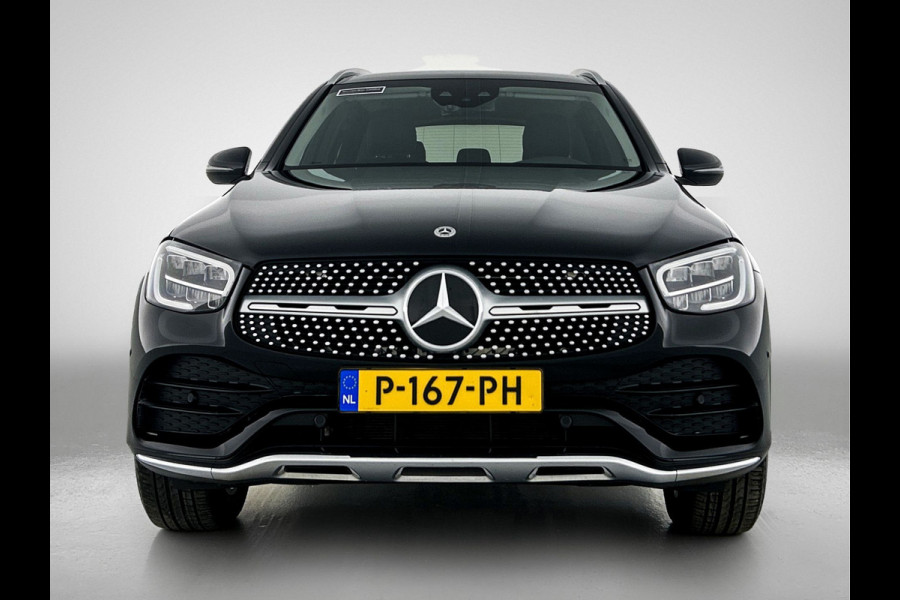 Mercedes-Benz GLC 300 e 4MATIC Business Solution AMG | Panoramadak | Lichtmetalen velgen | Navigatie | Parking support | camera achter | Inclusief 24 maanden MB Certified garantie voor Europa.