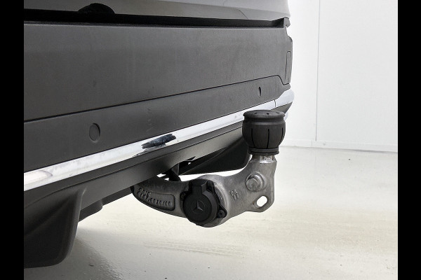 Mercedes-Benz GLC 300 e 4MATIC Business Solution AMG | Panoramadak | Lichtmetalen velgen | Navigatie | Parking support | camera achter | Inclusief 24 maanden MB Certified garantie voor Europa.