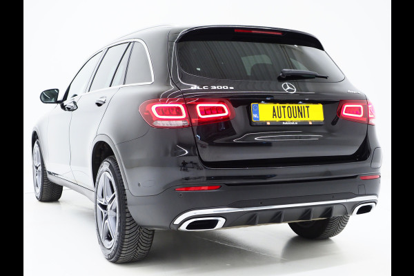 Mercedes-Benz GLC 300e 4MATIC AMG | Panoramadak | 360 | Keyless | Virtual | Stoelverwarming | Carplay