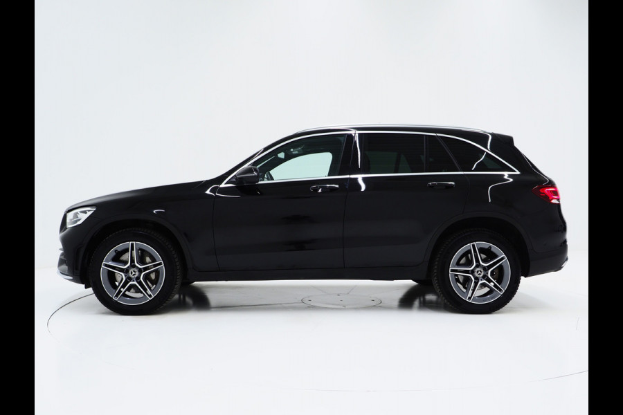 Mercedes-Benz GLC 300e 4MATIC AMG | Panoramadak | 360 | Keyless | Virtual | Stoelverwarming | Carplay