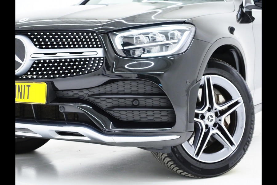 Mercedes-Benz GLC 300e 4MATIC AMG | Panoramadak | 360 | Keyless | Virtual | Stoelverwarming | Carplay