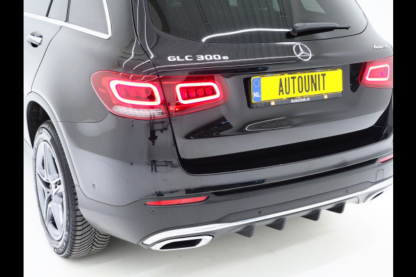 Mercedes-Benz GLC 300e 4MATIC AMG | Panoramadak | 360 | Keyless | Virtual | Stoelverwarming | Carplay