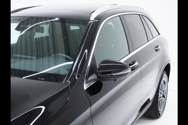 Mercedes-Benz GLC 300e 4MATIC AMG | Panoramadak | 360 | Keyless | Virtual | Stoelverwarming | Carplay