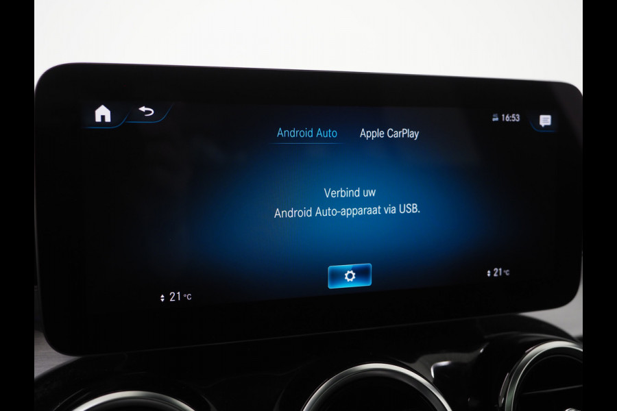 Mercedes-Benz GLC 300e 4MATIC AMG | Panoramadak | 360 | Keyless | Virtual | Stoelverwarming | Carplay