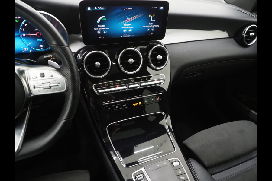 Mercedes-Benz GLC 300e 4MATIC AMG | Panoramadak | 360 | Keyless | Virtual | Stoelverwarming | Carplay