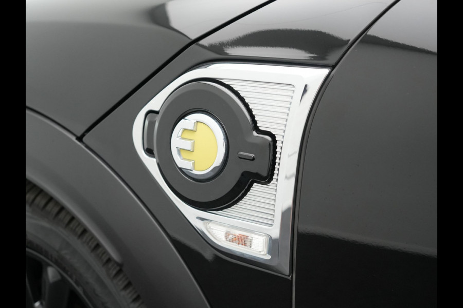 MINI Countryman 2.0 Cooper S E ALL4 Chili Plug in Hybrid | PHEV | Panodak | Adaptive Cruise | Head-up Display | Carplay | LED | Lederen Sportstoelen |