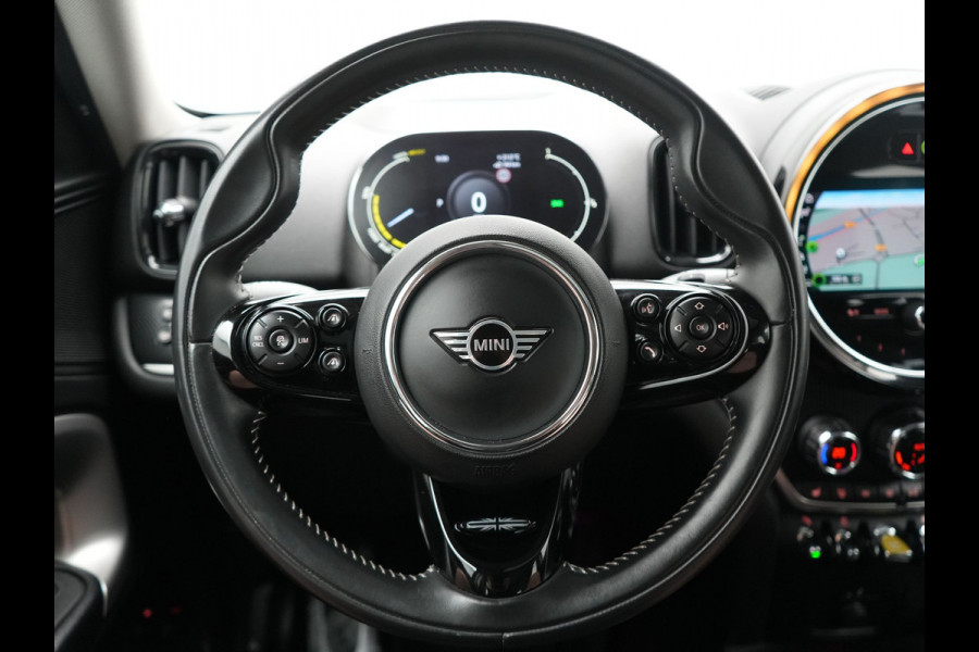 MINI Countryman 2.0 Cooper S E ALL4 Chili Plug in Hybrid | PHEV | Panodak | Adaptive Cruise | Head-up Display | Carplay | LED | Lederen Sportstoelen |