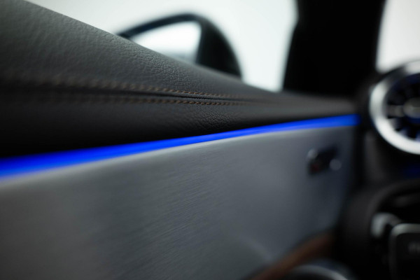 Mercedes-Benz CLA-Klasse Shooting Brake 250 e AMG Line |Pano|Leder|Ambient|Trekhaak|Adaptive|