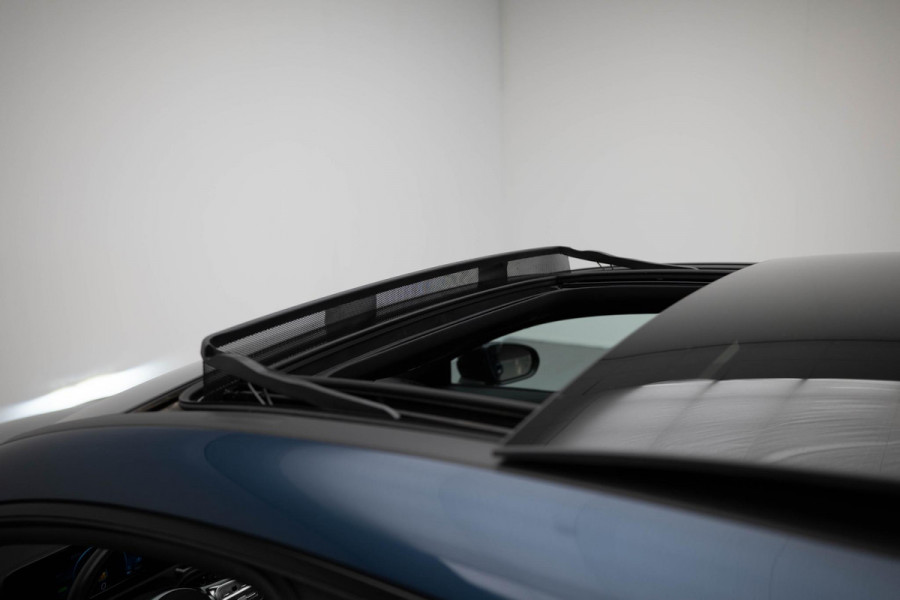 Mercedes-Benz CLA-Klasse Shooting Brake 250 e AMG Line |Pano|Leder|Ambient|Trekhaak|Adaptive|