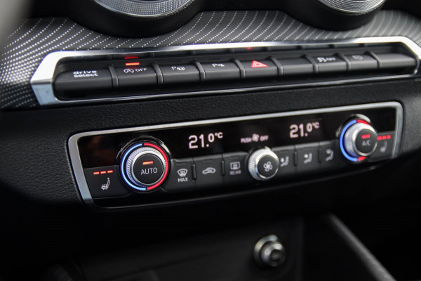 Audi Q2 1.5 35TFSI S Edition One S-line 150pk S-Tronic|1e|DLR|Panoramadak|Virtual Cockpit|LED Matrix|3D Knippers|B&O|Camera|19inch