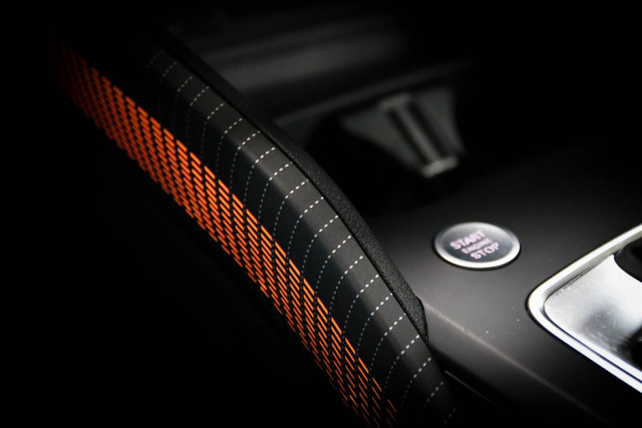 Audi Q2 1.5 35TFSI S Edition One S-line 150pk S-Tronic|1e|DLR|Panoramadak|Virtual Cockpit|LED Matrix|3D Knippers|B&O|Camera|19inch