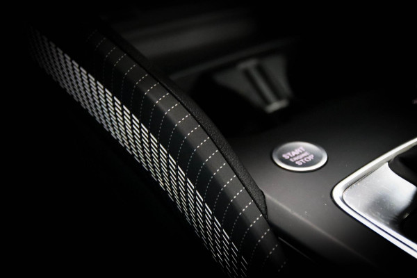 Audi Q2 1.5 35TFSI S Edition One S-line 150pk S-Tronic|1e|DLR|Panoramadak|Virtual Cockpit|LED Matrix|3D Knippers|B&O|Camera|19inch