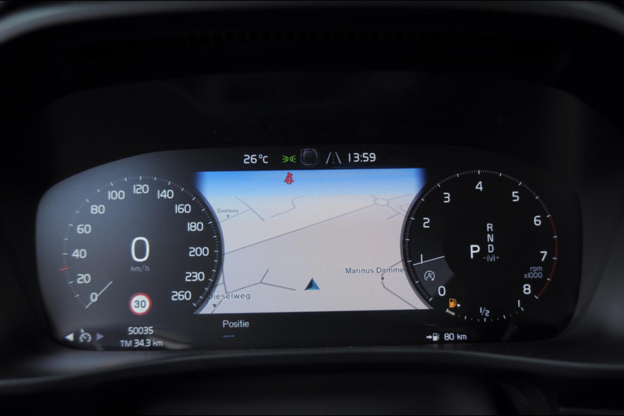 Volvo XC40 T3 163PK Automaat Momentum Pro / Parkeersensoren met camera / Trekhaak / Elektrische achterklep / Bluetooth / Apple carplay / Cruise control / On call