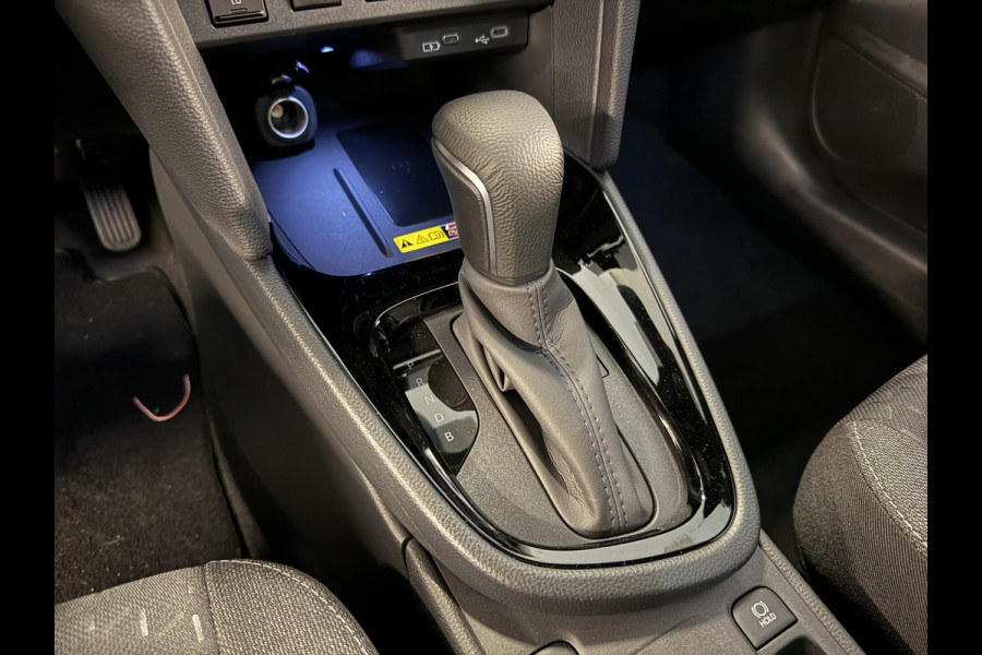 Toyota Yaris Cross 1.5 Hybrid 130 Dynamic | Stuur & Stoel verwarming | Apple Carplay & Android auto | Telefoon Draadloos opladen |