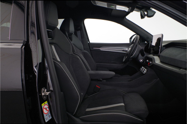 Škoda Kodiaq 1.5 TSI PHEV Sportline Business Dynamic-pakket/Trekhaak/20inch/Black Magic... | 9151 |