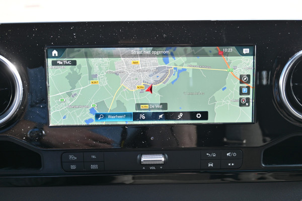 Mercedes-Benz Sprinter 319 CDI 3.0 V6 L2H2 LED, MBUX 10.25 met 360 graden camera, Distronic, Sluithulp