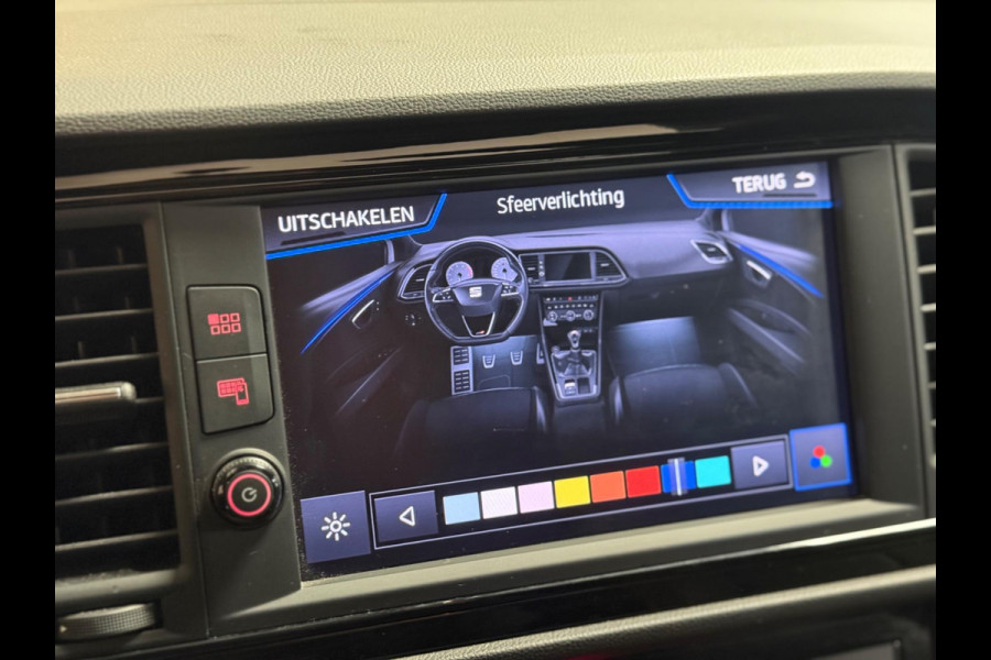Seat Leon 2.0 TSI CUPRA | Pano | Keyless | sfeerverlichting | Camera | Beats by Dre | ACC