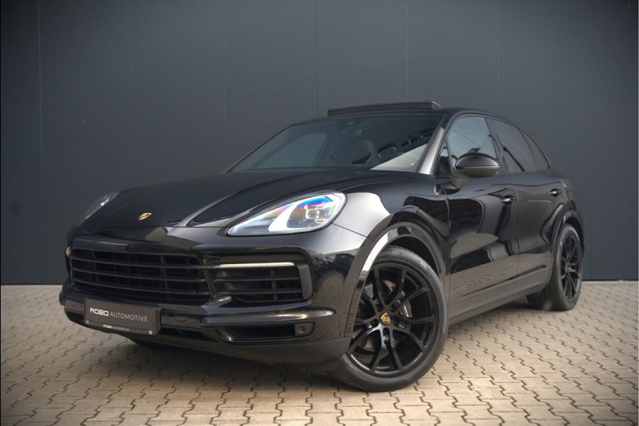 Porsche Cayenne 3.0 E-Hybrid | Sport Chrono | Panoramadak | Bose | Luchtvering | Stoelkoeling | Stoelverwarming | Memory Seats | PDLS | PASM | Camera | Volledig Leder | NAP | Elek. Achterklep | Navigatie | Trekhaak | Sof