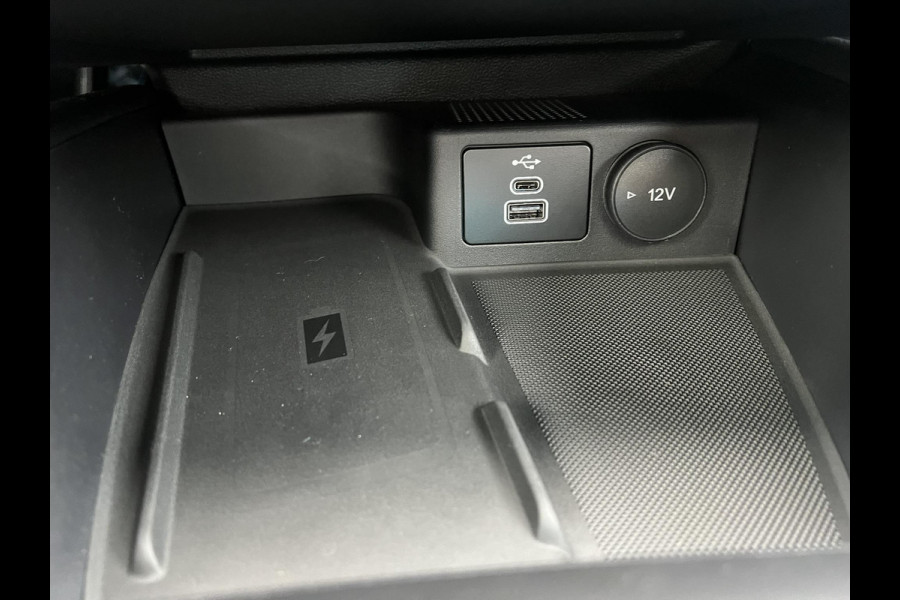Ford FOCUS Wagon 1.0 EcoBoost Hybrid ST Line X 125pk | 18 Inch Lichtmetaal | Elektrische Achterklep | Panoramadak | Driver Assistance Pack | Winterpack | Matrix Led koplampen