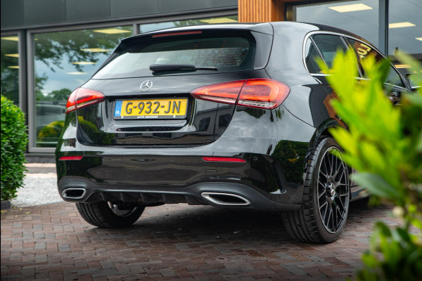 Mercedes-Benz A-Klasse 180 Business Solution AMG Ambient Cruise Navigatie Camera Sportstoelen Leer LED 19" LMV