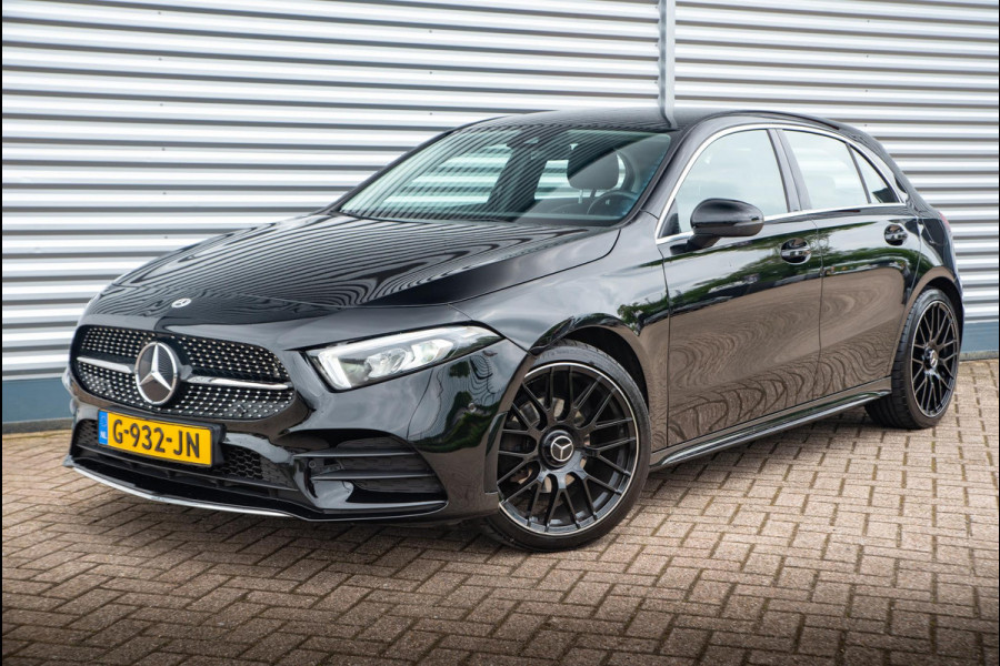 Mercedes-Benz A-Klasse 180 Business Solution AMG Ambient Cruise Navigatie Camera Sportstoelen Leer LED 19" LMV