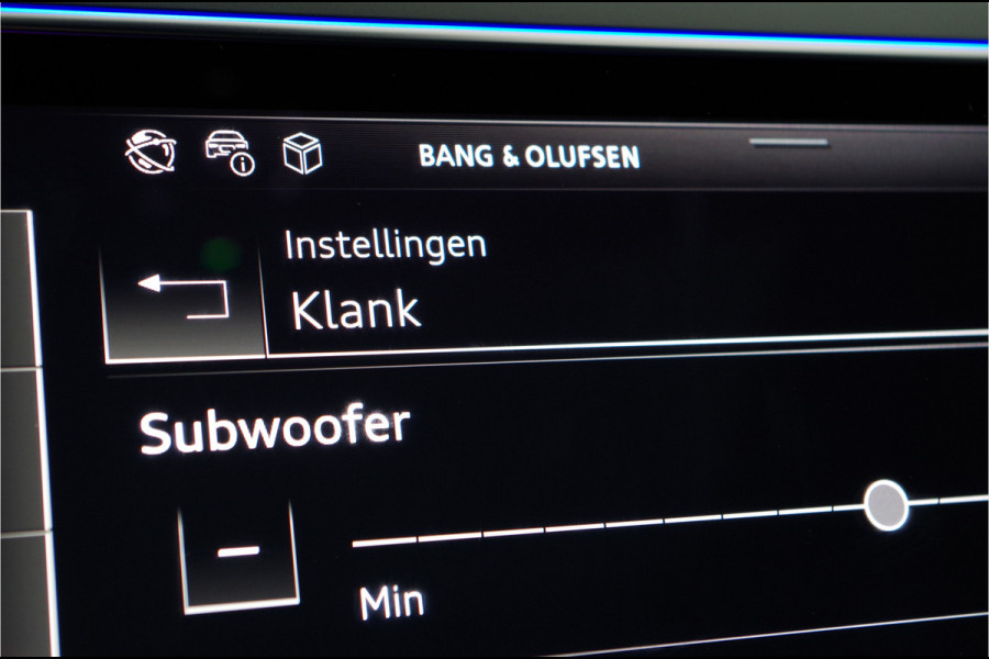 Audi e-tron 55 quattro 95 kWh Business edition Plus > B&O/360º/22inch/Matrix/Leer/Pano.schuif//Virtual Cockpit incl. navi